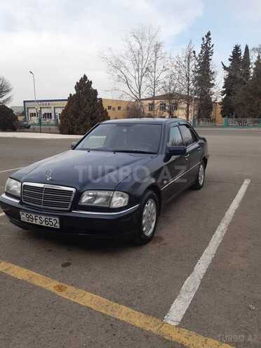 Mercedes C 180 1999, 253,641 km - 1.8 l - Qazax