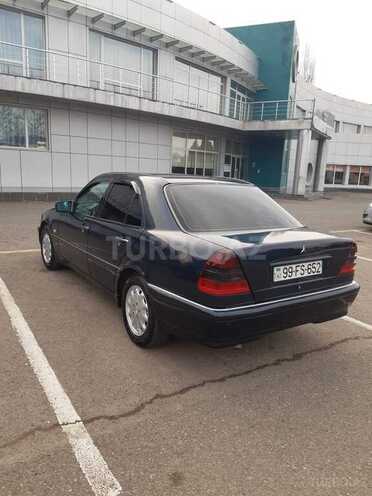 Mercedes C 180 1999, 253,641 km - 1.8 l - Qazax