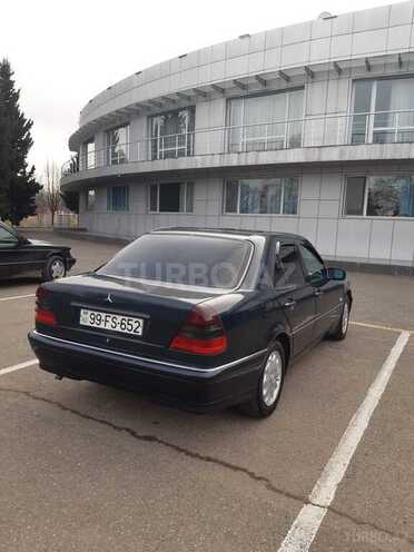 Mercedes C 180 1999, 253,641 km - 1.8 l - Qazax