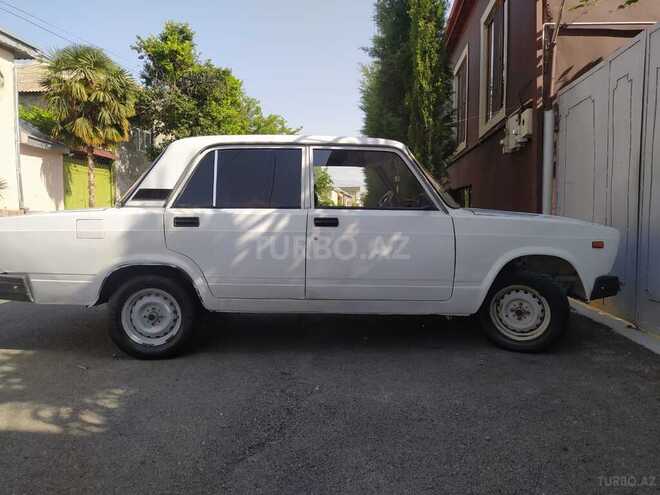 LADA (VAZ) 2107 2000, 92,500 km - 1.6 л - Qax