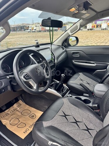 Mitsubishi L200 2023, 55,411 km - 2.4 l - Bakı