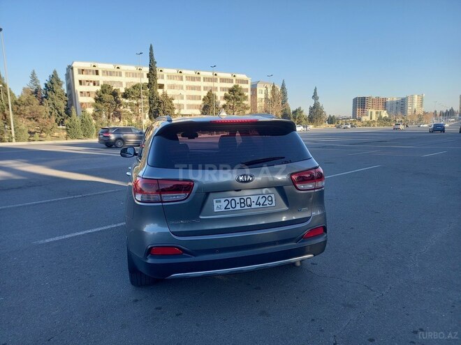 Kia Sorento-3