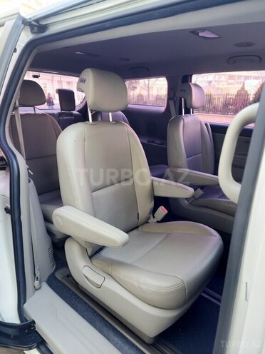 Kia Carnival 2016, 240,000 km - 2.2 l - Bakı
