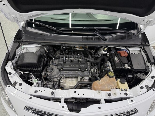 Chevrolet Cobalt-8