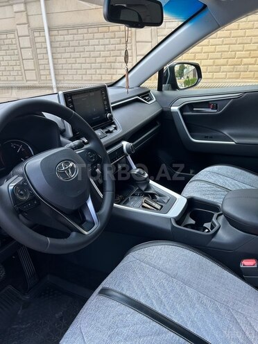Toyota RAV4 2019, 96,000 km - 2.0 l - Bakı