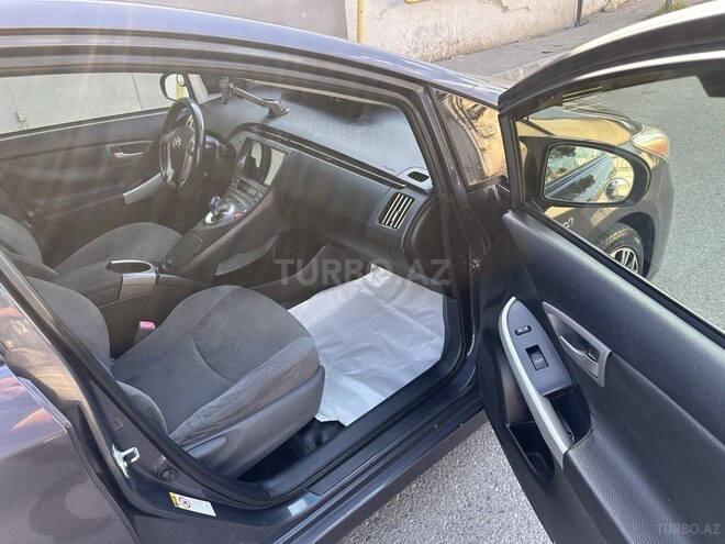 Toyota Prius 2013, 276,000 km - 1.8 l - Bakı