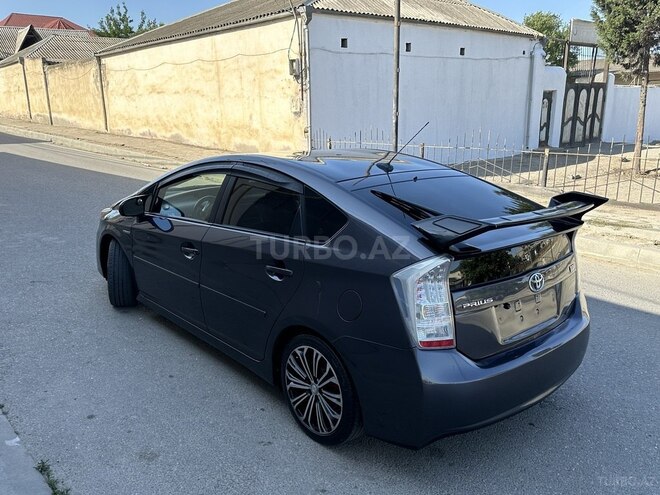 Toyota Prius 2013, 276,000 km - 1.8 l - Bakı