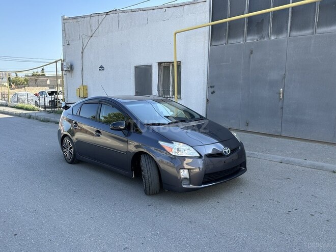 Toyota Prius 2013, 276,000 km - 1.8 l - Bakı