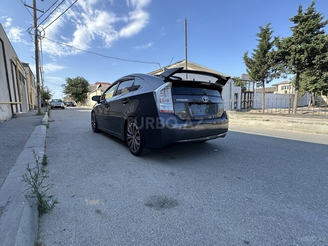 Toyota Prius 2013, 276,000 km - 1.8 l - Bakı