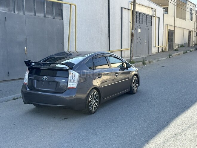 Toyota Prius 2013, 276,000 km - 1.8 l - Bakı