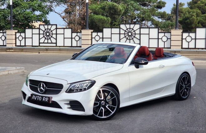 Mercedes C 300-9
