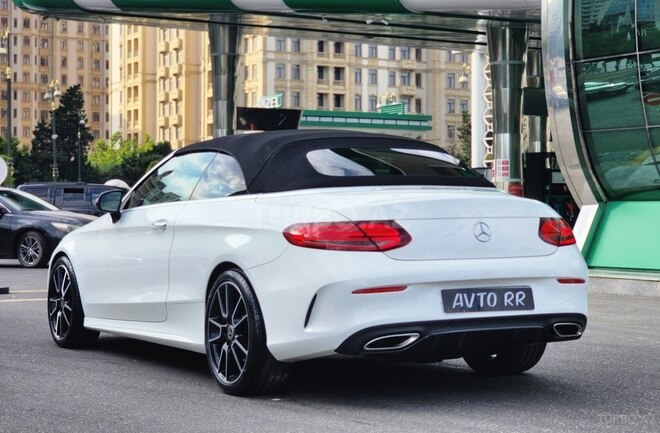 Mercedes C 300-14