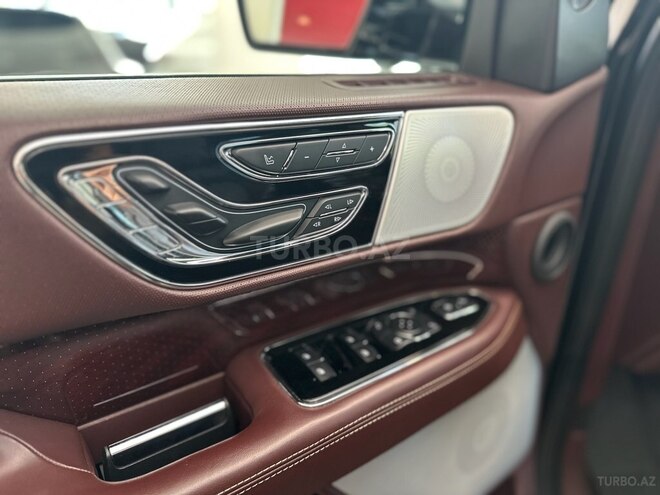 Lincoln Navigator 2021, 21,000 km - 3.5 l - Bakı