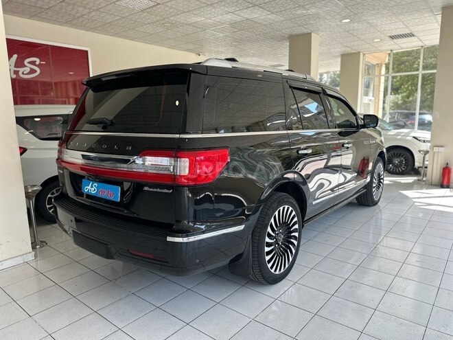 Lincoln Navigator 2021, 21,000 km - 3.5 l - Bakı