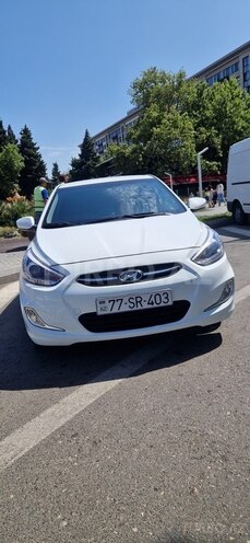 Hyundai Accent 2015, 131,000 km - 1.4 л - Bakı
