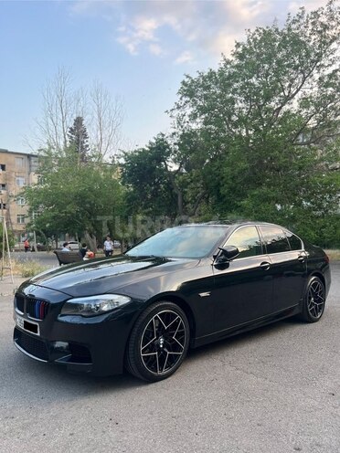 BMW 520 2013, 296,000 km - 2.0 l - Bakı