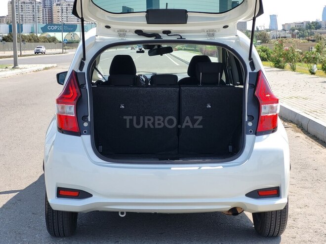 Nissan Note-5