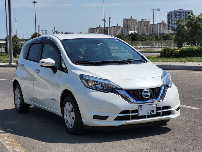 Nissan Note-3