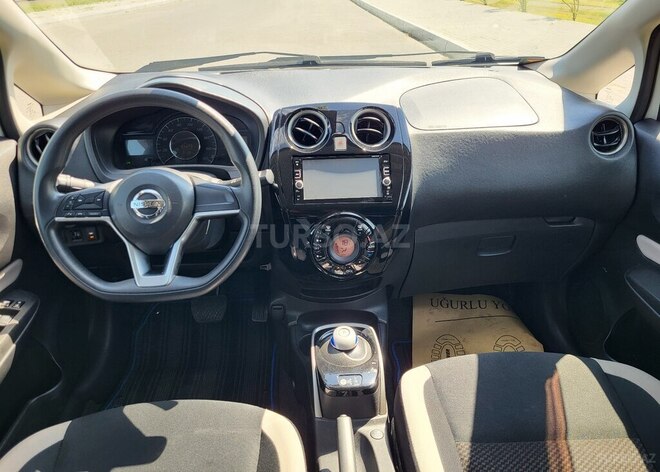 Nissan Note-10