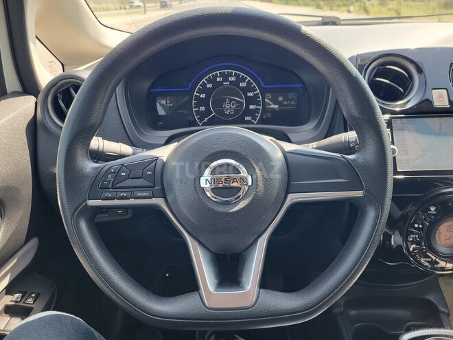 Nissan Note-15