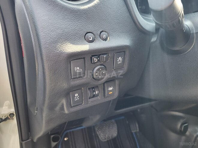 Nissan Note-16