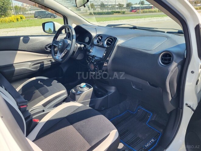 Nissan Note-13