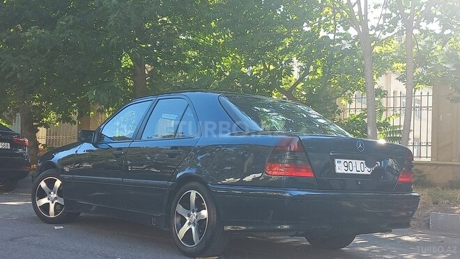 Mercedes C 180 1999, 350,000 km - 1.8 l - Bakı