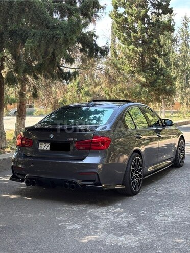 BMW 328 2016, 300,000 km - 2.0 l - Ucar