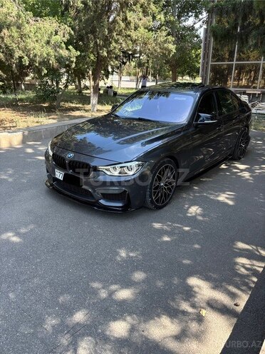 BMW 328 2016, 300,000 km - 2.0 l - Ucar