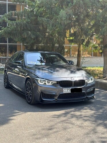 BMW 328 2016, 300,000 km - 2.0 l - Ucar
