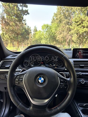 BMW 328 2016, 300,000 km - 2.0 l - Ucar
