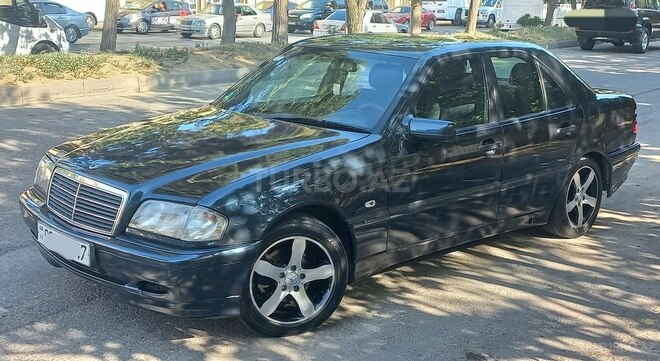 Mercedes C 180 1999, 350,000 km - 1.8 l - Bakı