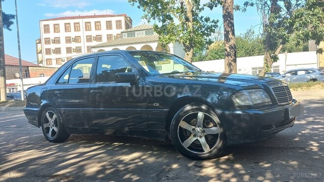 Mercedes C 180 1999, 350,000 km - 1.8 l - Bakı