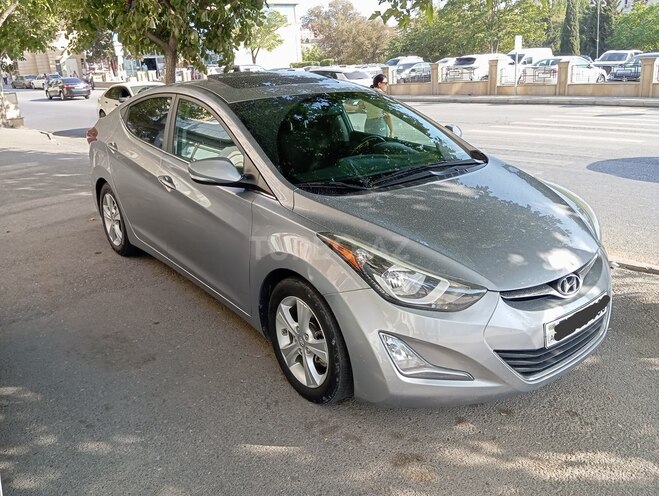 Hyundai Elantra 2015, 99,900 km - 1.8 л - Bakı