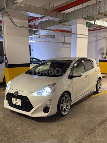 Toyota Aqua 2016, 176,000 km - 1.5 l - Bakı