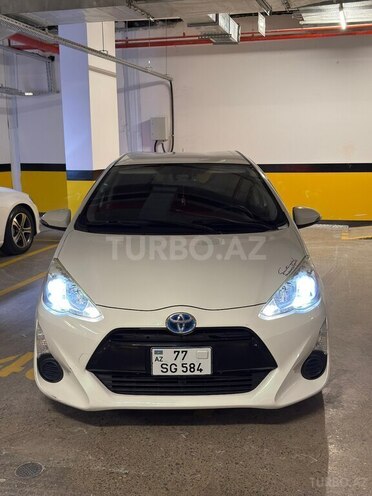 Toyota Aqua 2016, 176,000 km - 1.5 l - Bakı