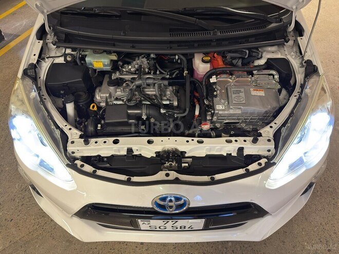 Toyota Aqua 2016, 176,000 km - 1.5 l - Bakı
