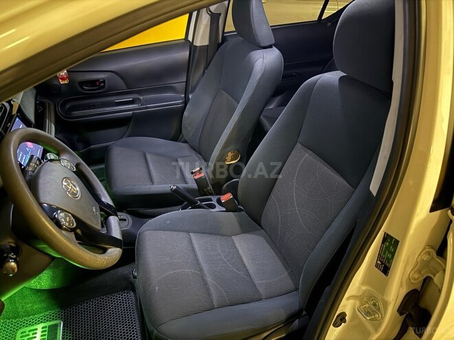 Toyota Aqua 2016, 176,000 km - 1.5 l - Bakı