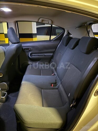 Toyota Aqua 2016, 176,000 km - 1.5 l - Bakı