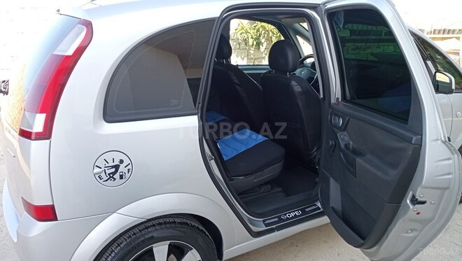 Opel Meriva-6