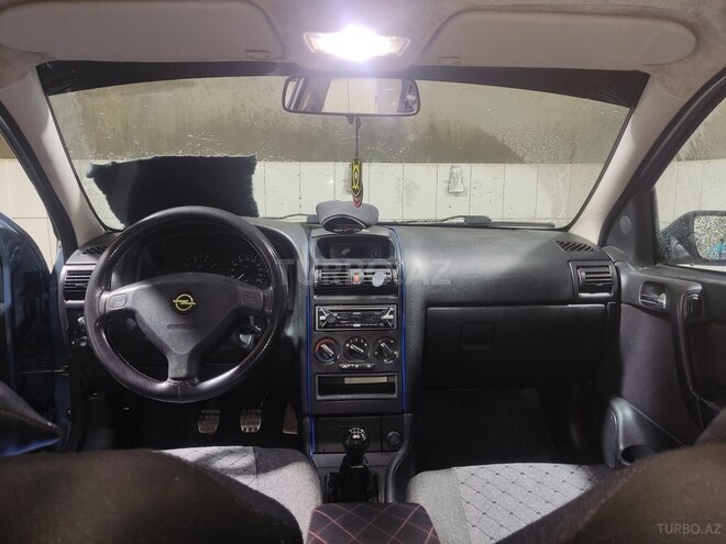 Opel Astra 1998, 275,325 km - 1.6 l - Quba