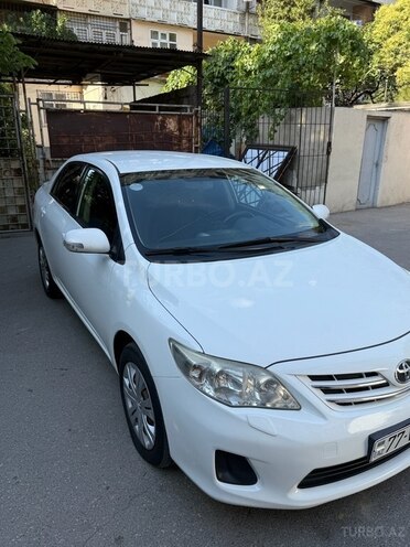 Toyota Corolla 2013, 312,000 km - 1.6 l - Bakı