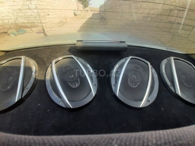 Opel Vectra 1997, 333,527 km - 2.0 l - Bakı