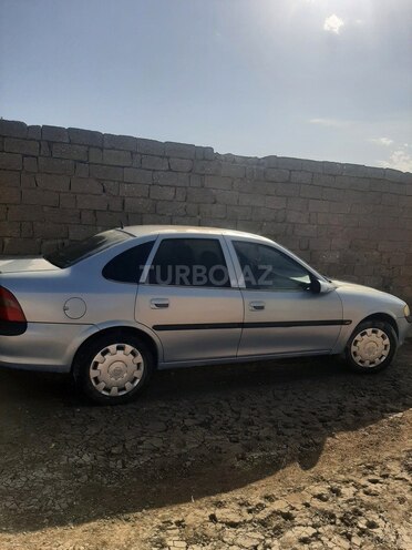 Opel Vectra 1997, 333,527 km - 2.0 l - Bakı