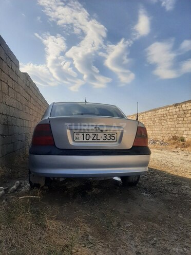 Opel Vectra 1997, 333,527 km - 2.0 l - Bakı