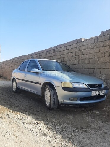 Opel Vectra 1997, 333,527 km - 2.0 l - Bakı