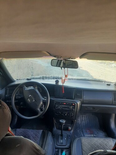 Opel Vectra 1997, 333,527 km - 2.0 l - Bakı