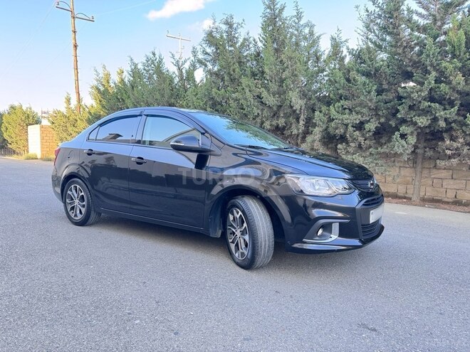 Chevrolet Aveo-16