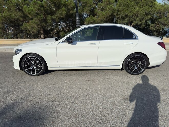 Mercedes C 220 d 2019, 143,000 km - 2.0 l - Bakı