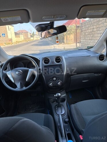 Nissan Note-8